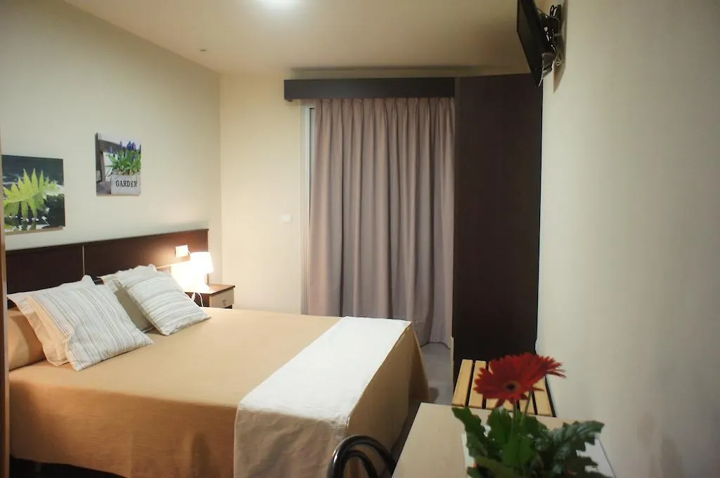 Hotel Mr Tarragona Spain